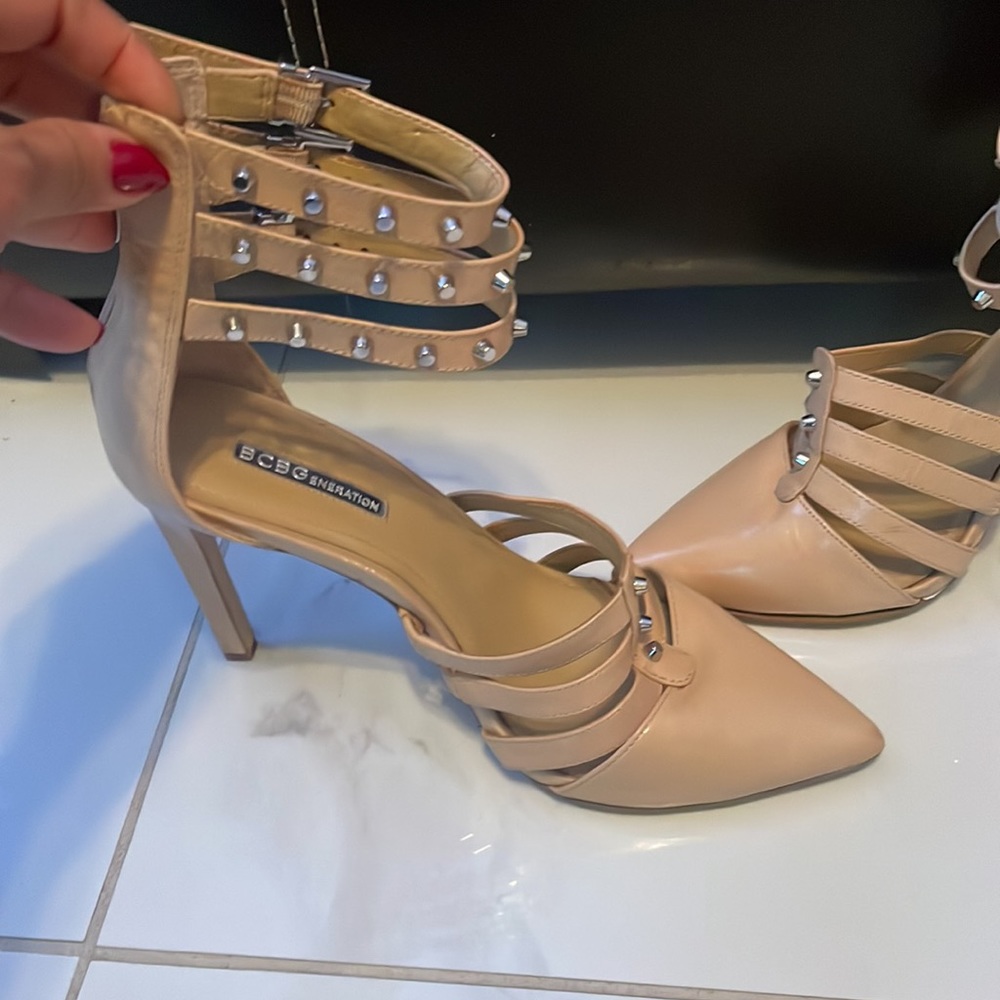 BCBG - Picture 3 of 6